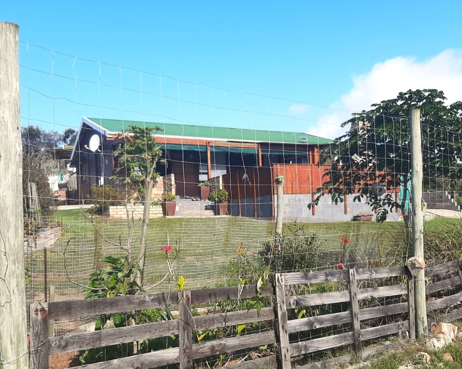 3 Bedroom Property for Sale in Boknesstrand Eastern Cape
